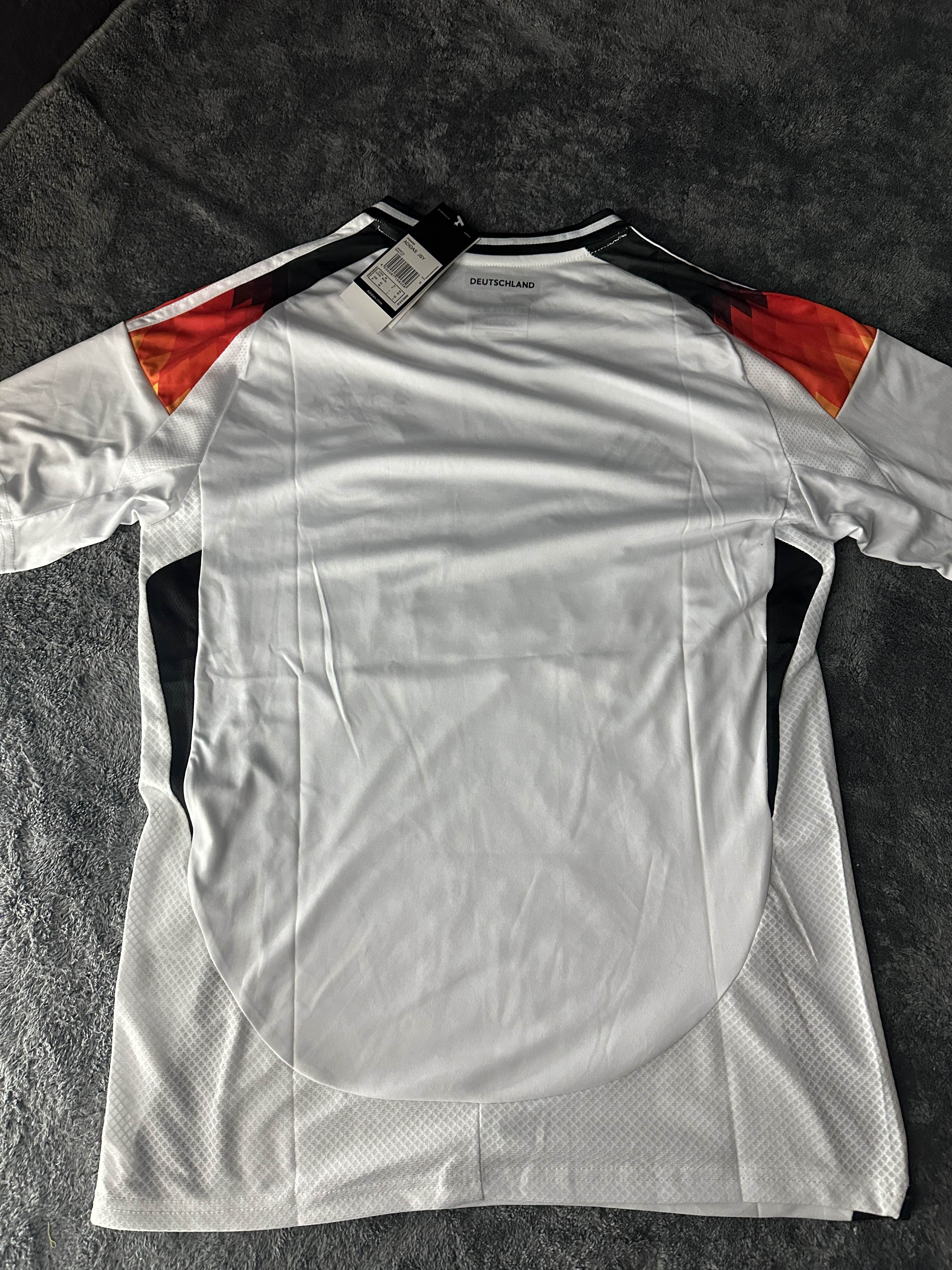 Deutschland Trikot Stuzzy Style