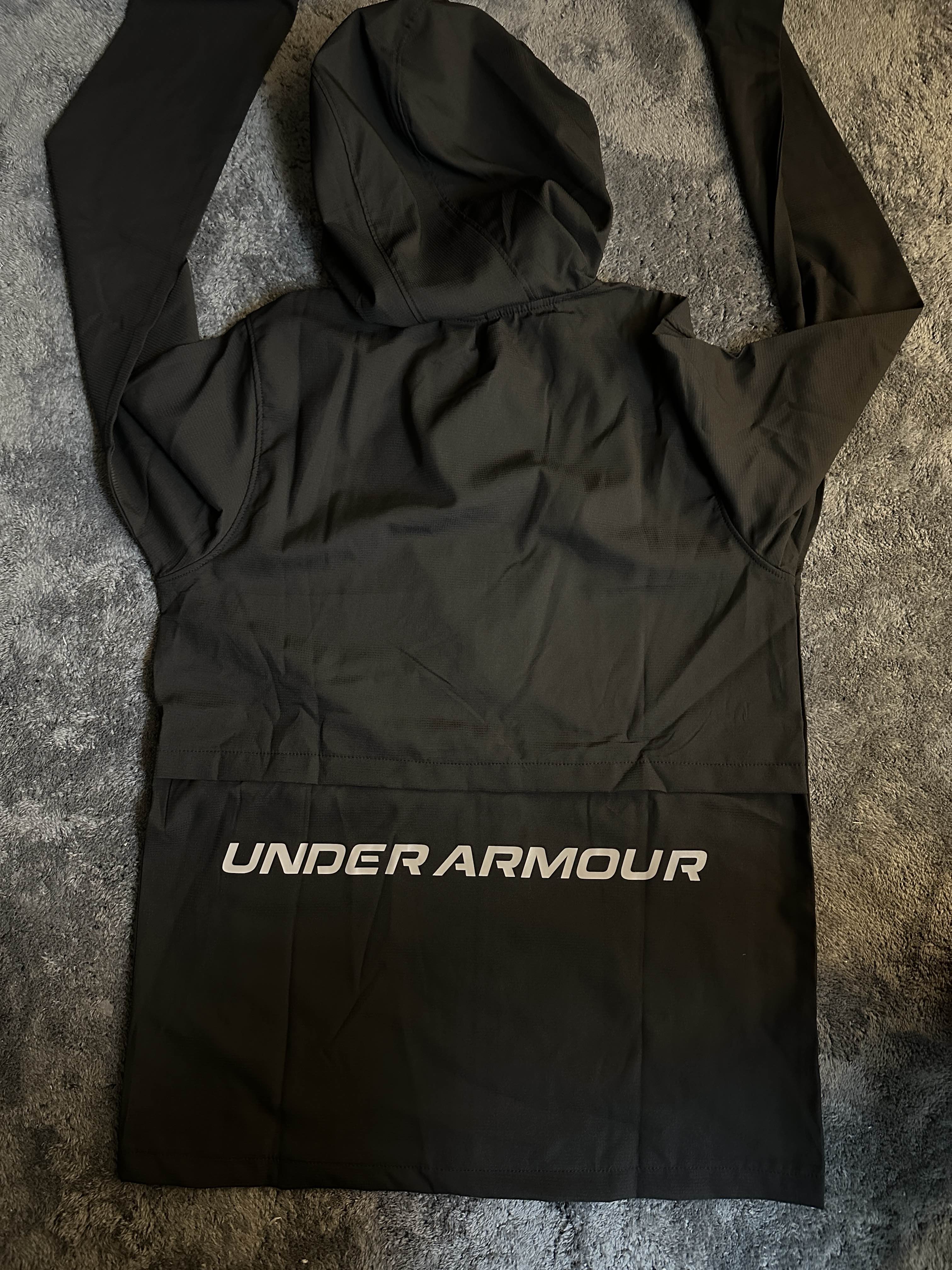 Under Armour Jacke Neu Mit Etikett