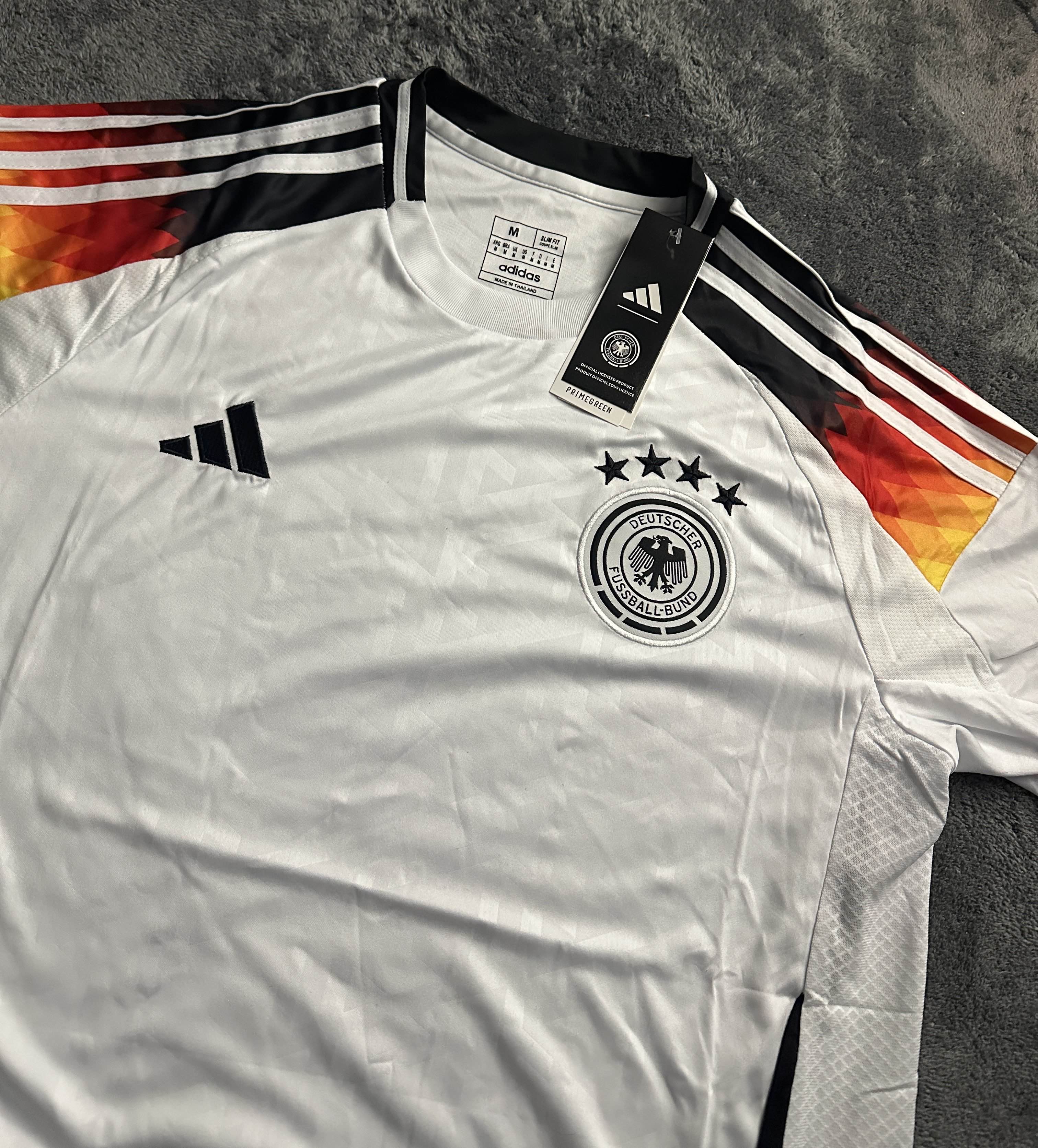 Deutschland Trikot Mit Etikett